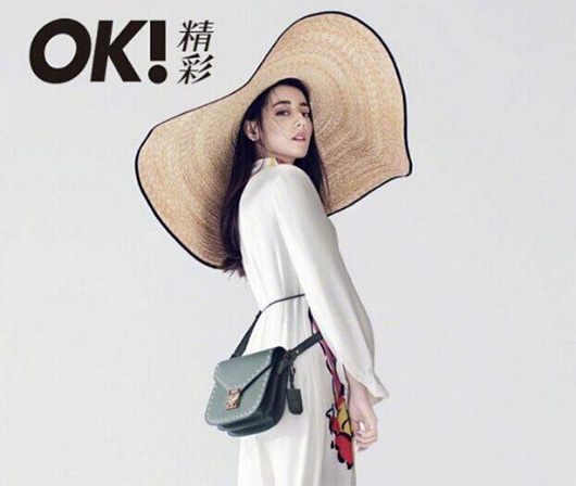 看看女星們花式戴草帽的帽子戲法！
